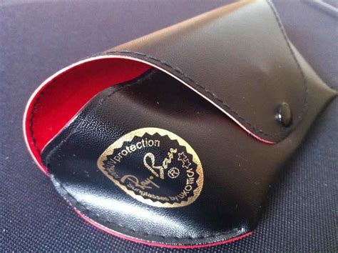 ray ban etui fake